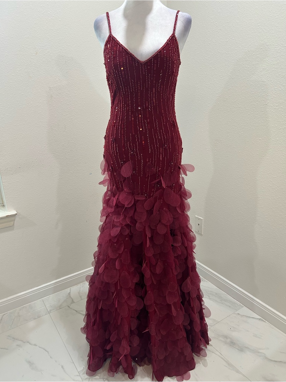 Sue Wong Vintage Dress Burgundy Sequin Beaded Petal-Trim Mermaid 100% Silk Gown